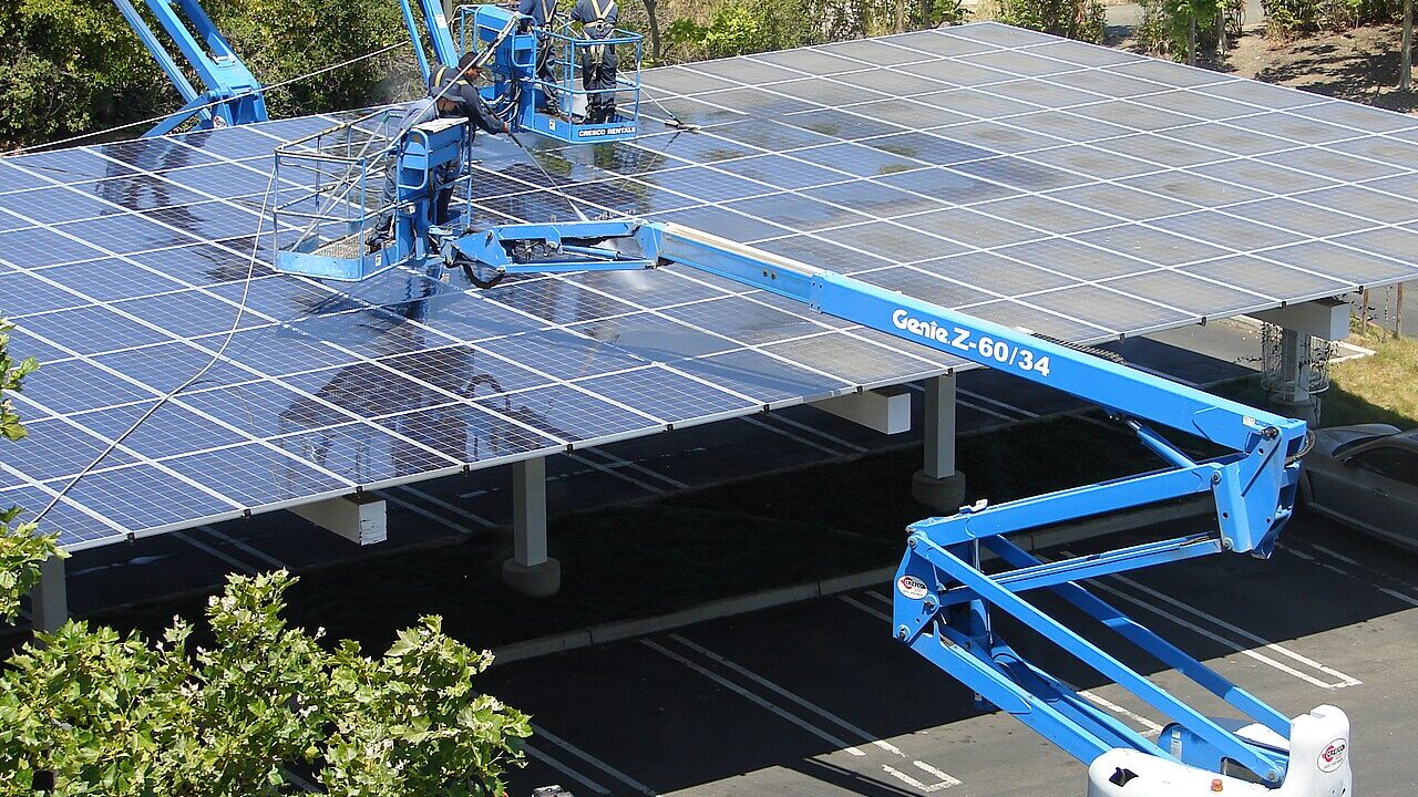 Solar panel array at Google's Mountain View headquarters campus